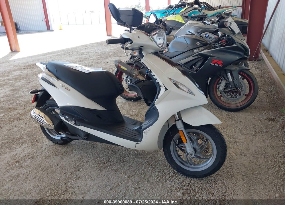2017 PIAGGIO FLY 150 VIN: ZAPM798G7H7002509