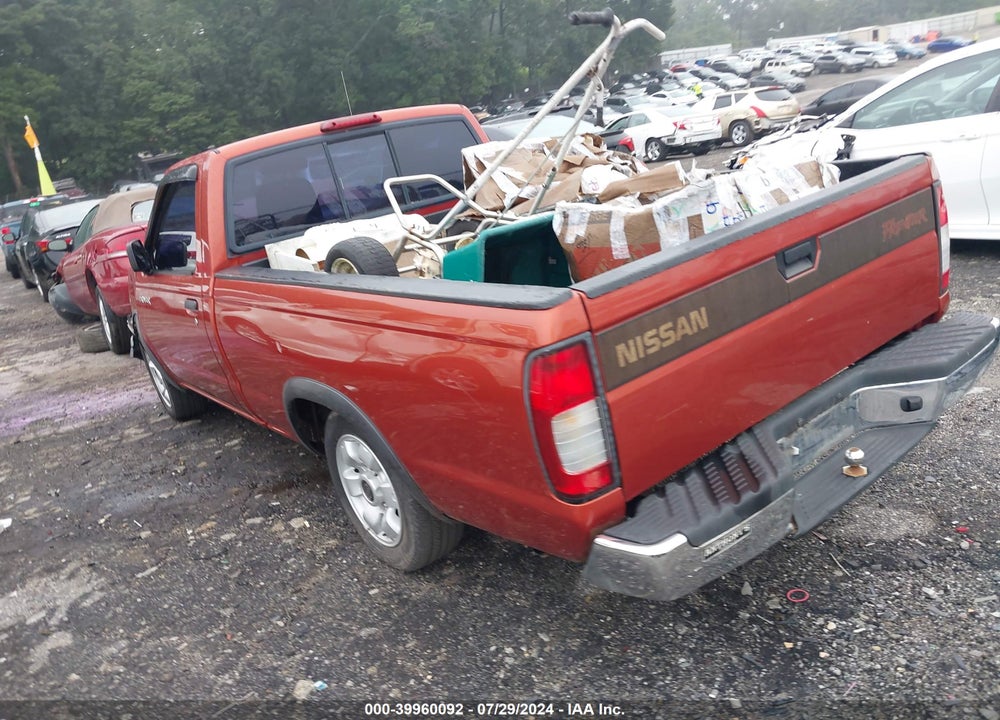 1998 NISSAN FRONTIER STANDARD/XE VIN: 1N6DD21S8WC305042