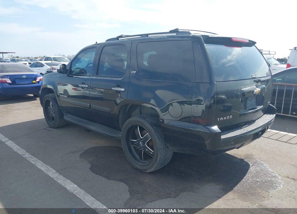 2007 CHEVROLET TAHOE VIN: 1GNFK13057J404929