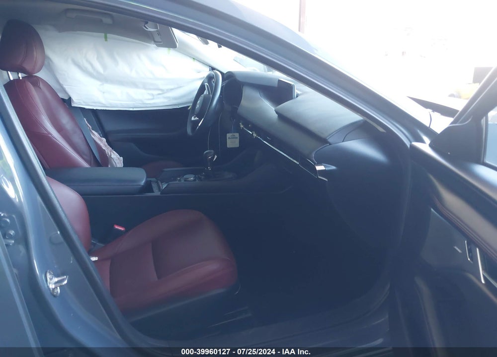 2022 MAZDA 3 CARBON EDITION VIN: 3MZBPACL7NM317520