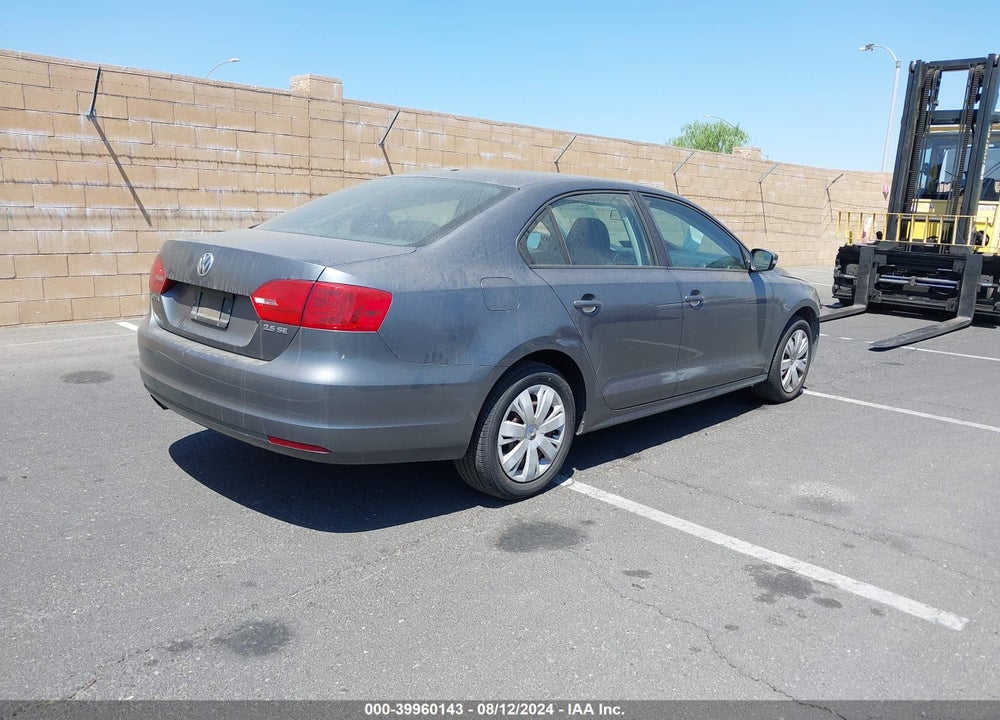 2011 VOLKSWAGEN JETTA 2.5L SE VIN: 3VWDZ7AJ4BM393277