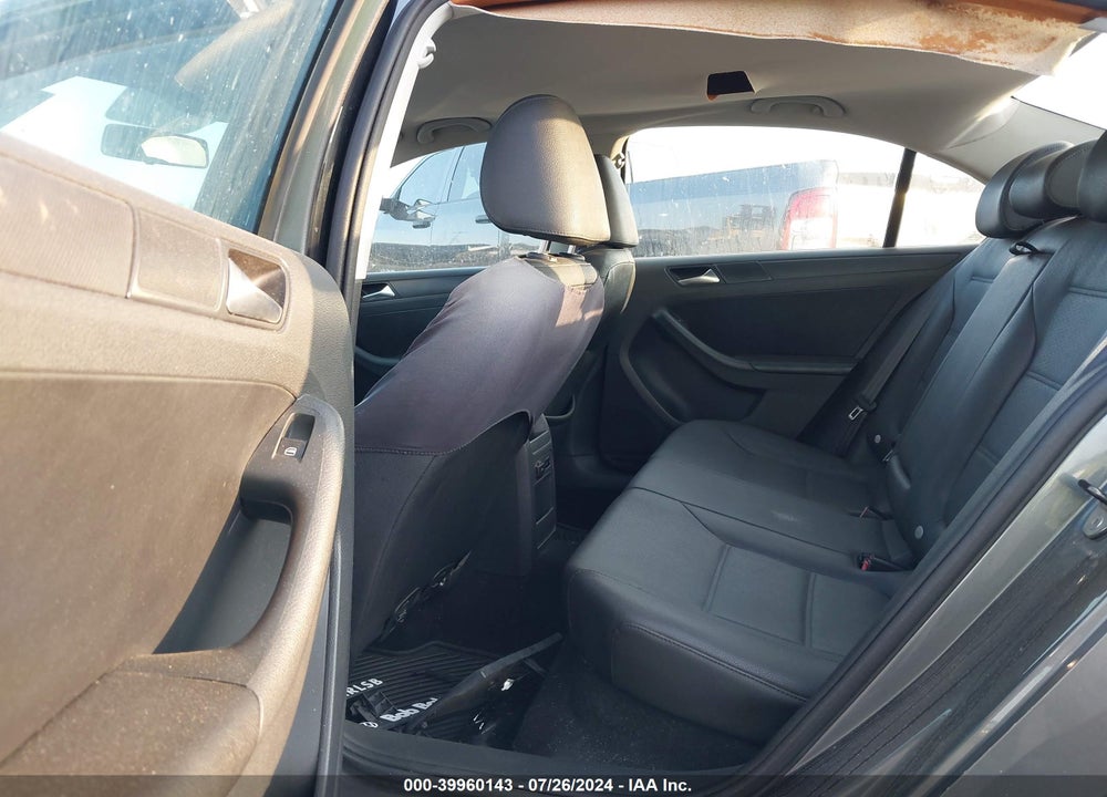 2011 VOLKSWAGEN JETTA 2.5L SE VIN: 3VWDZ7AJ4BM393277