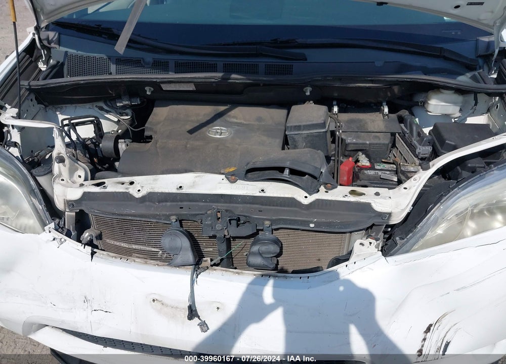 2013 TOYOTA SIENNA LE V6 7 PASSENGER AUTO ACCESS SEAT/LE V6 8 PASSENGER VIN: 5TDKK3DC0DS371705
