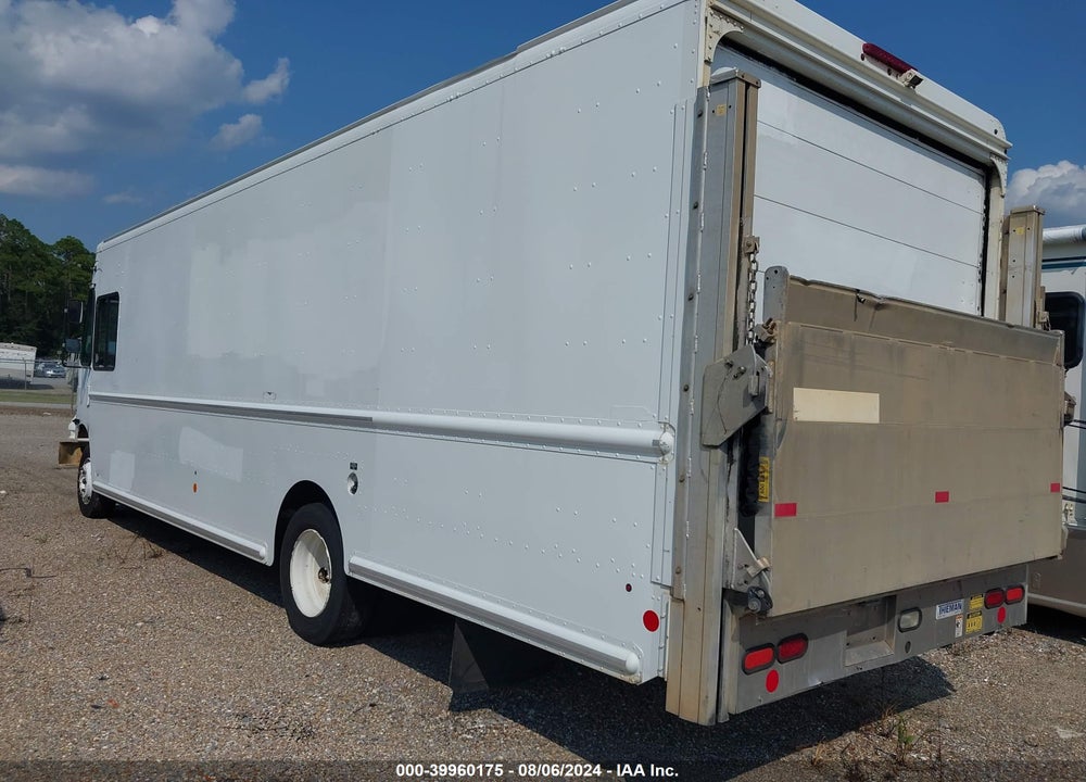 2012 FREIGHTLINER CHASSIS M LINE WALK-IN VAN VIN: 4UZAC3DV7CCBT7165