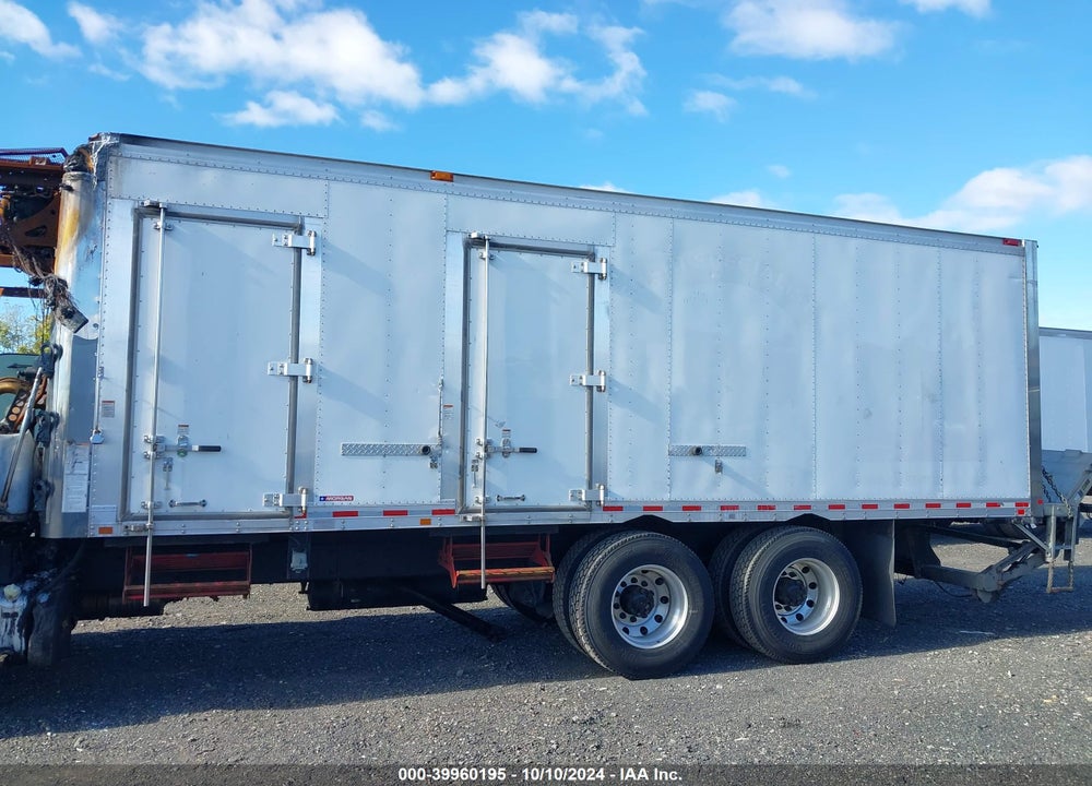 2019 FREIGHTLINER M2 106 VIN: 3ALHCYFEXKDKW2621