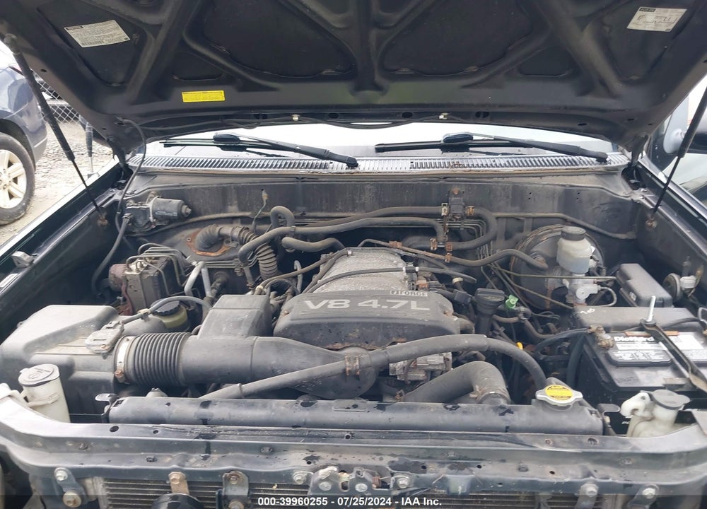 2002 TOYOTA SEQUOIA SR5 V8 VIN: 5TDBT44A72S134501
