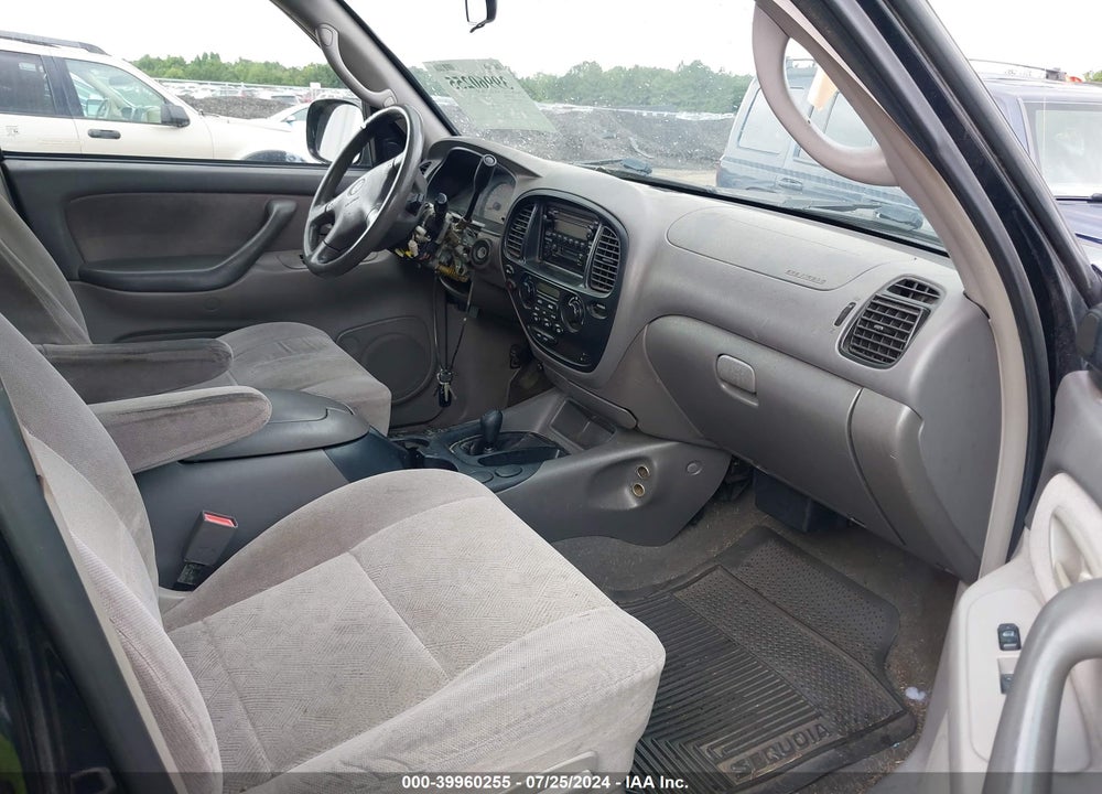 2002 TOYOTA SEQUOIA SR5 V8 VIN: 5TDBT44A72S134501