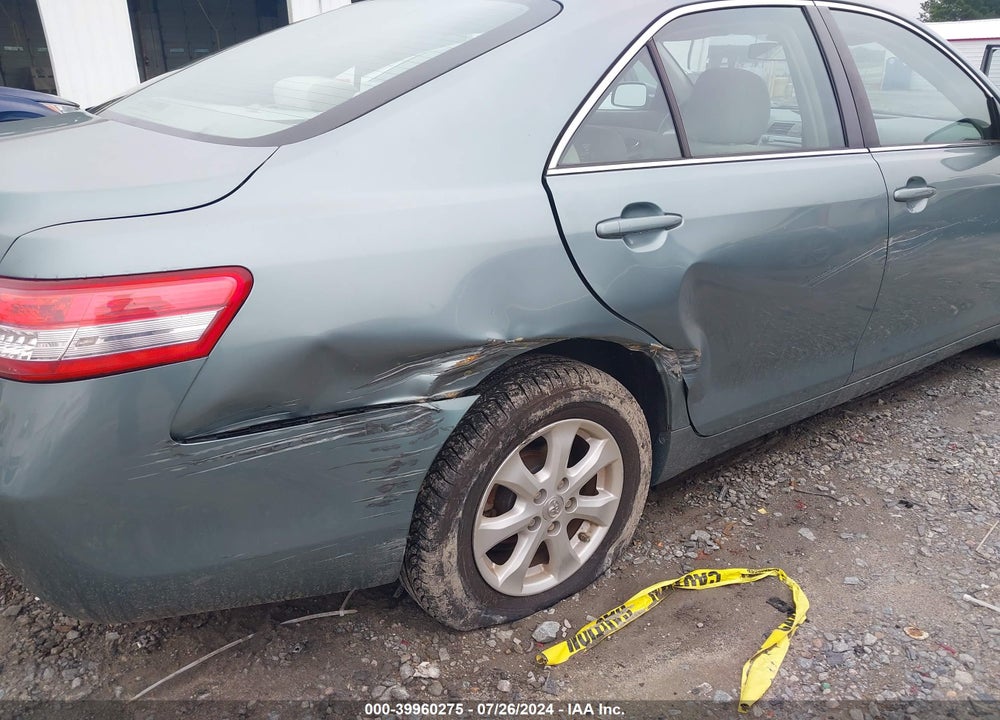 2011 TOYOTA CAMRY LE VIN: 4T1BF3EK0BU694179