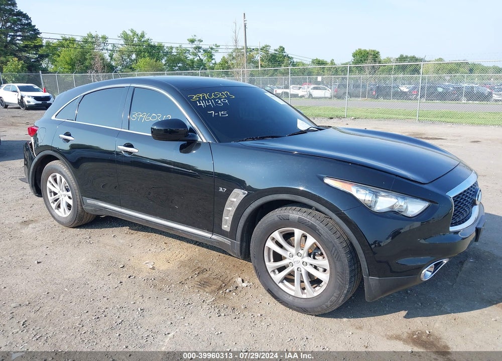 2017 INFINITI QX70 VIN: JN8CS1MU6HM141836