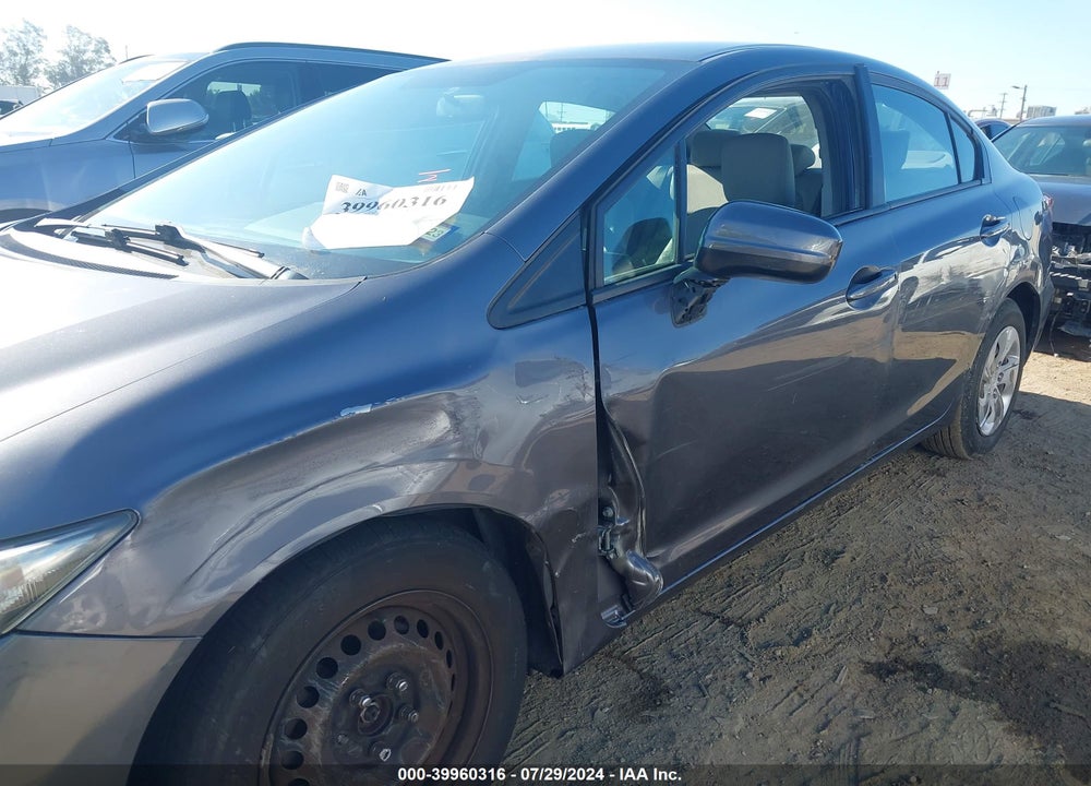 2014 HONDA CIVIC LX VIN: 19XFB2F57EE223900
