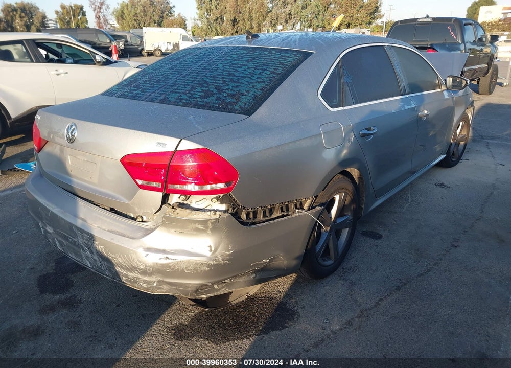 2012 VOLKSWAGEN PASSAT VIN: 1VWBP7A37CC055955