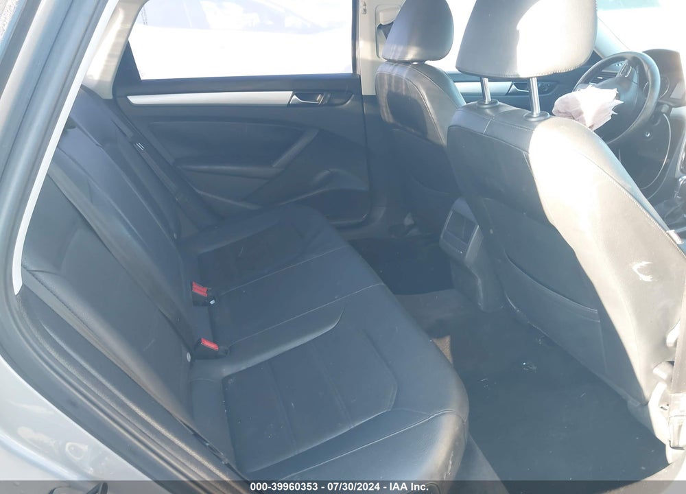 2012 VOLKSWAGEN PASSAT VIN: 1VWBP7A37CC055955