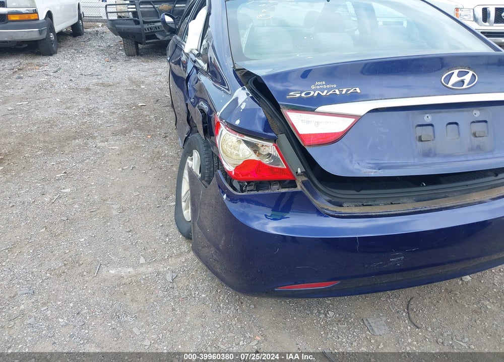 2012 HYUNDAI SONATA GLS VIN: 5NPEB4AC3CH393368