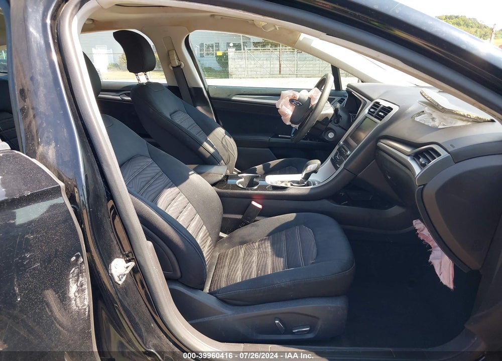 2016 FORD FUSION SE VIN: 3FA6P0H75GR164495