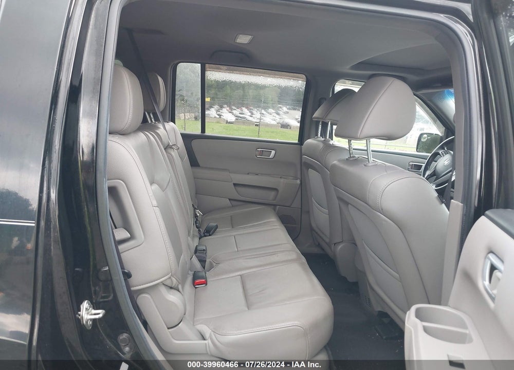 2013 HONDA PILOT EX-L VIN: 5FNYF4H51DB012724