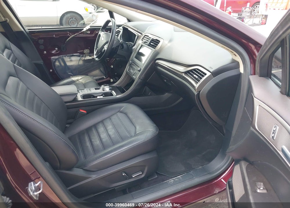 2017 FORD FUSION SE VIN: 3FA6P0HD4HR334630
