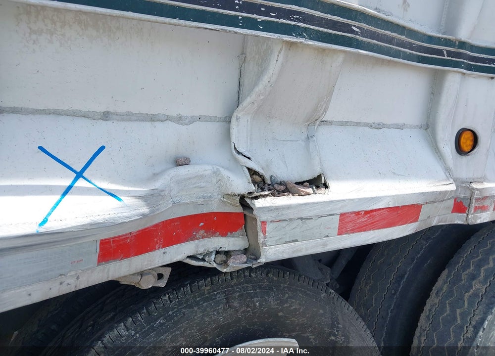 1997 KENWORTH T800 VIN: 1NKDXU0X7VJ752795