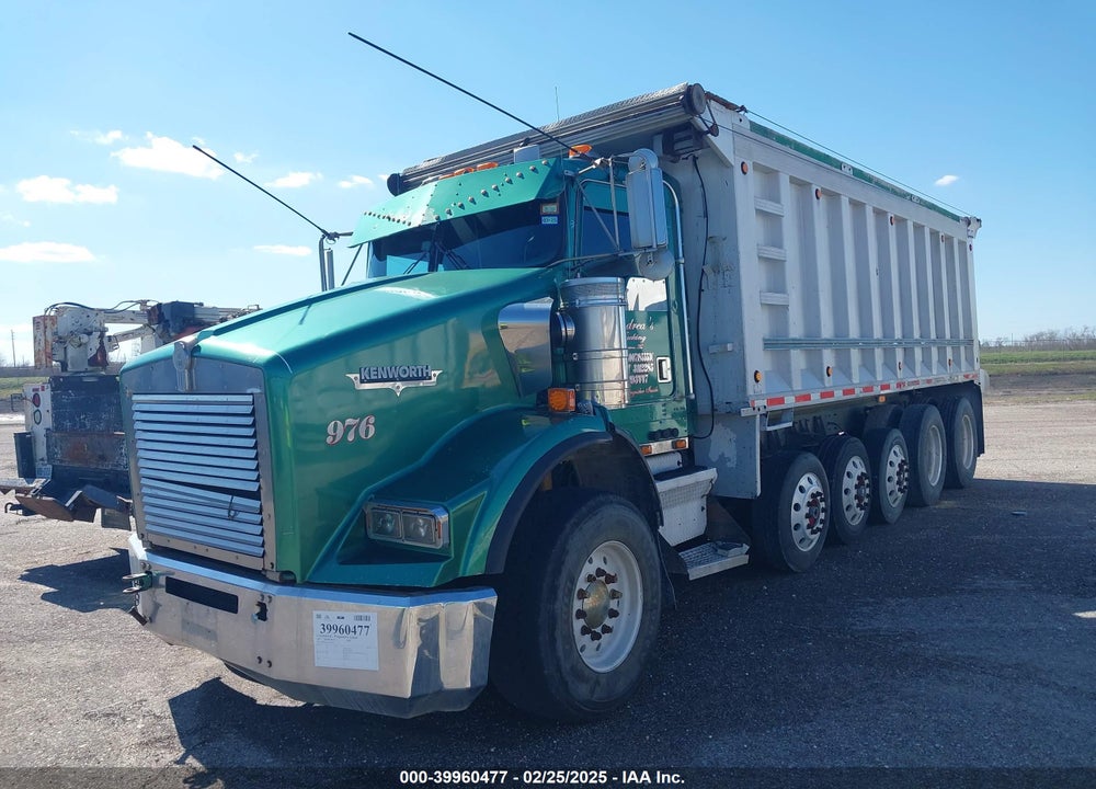 1997 KENWORTH T800 VIN: 1NKDXU0X7VJ752795