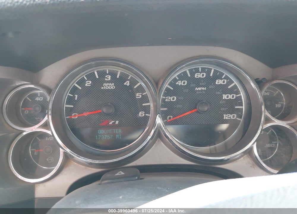 2013 CHEVROLET SILVERADO 1500 LT VIN: 3GCPKSE78DG260352