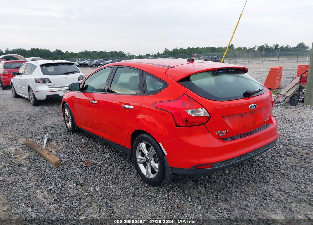 2014 FORD FOCUS SE VIN: 1FADP3K24EL230844