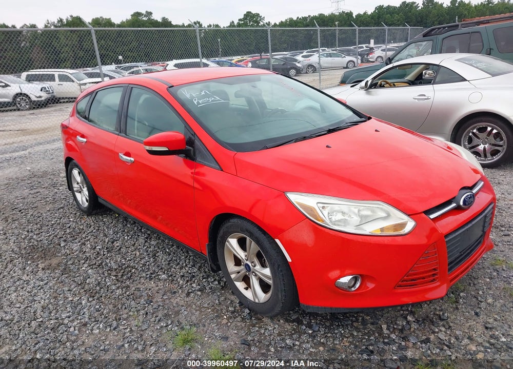 2014 FORD FOCUS SE VIN: 1FADP3K24EL230844