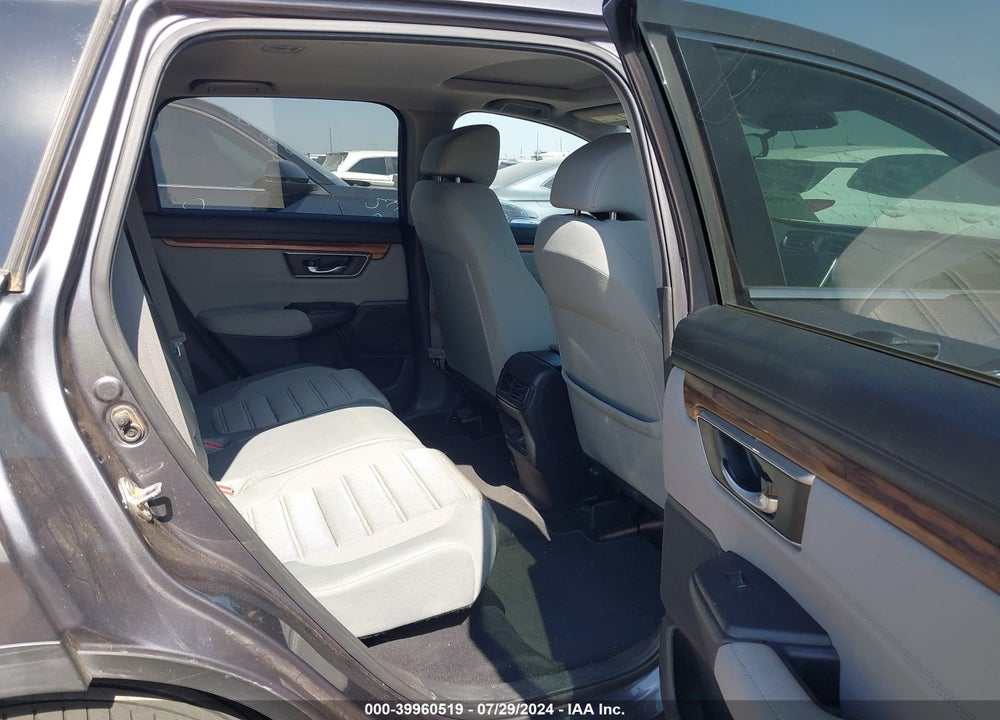 2017 HONDA CR-V EX VIN: 7FARW1H50HE040978