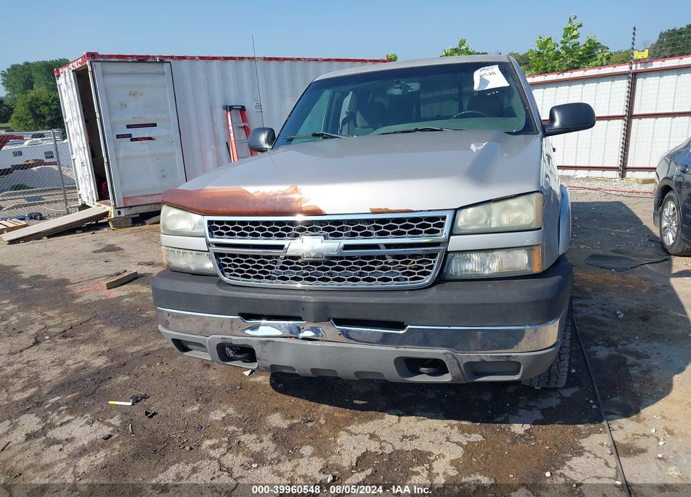 2005 CHEVROLET SILVERADO 2500HD LS VIN: 1GCHK29U15E247147