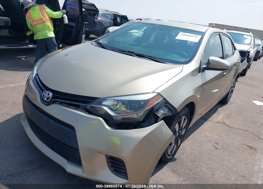 2015 TOYOTA COROLLA LE VIN: 5YFBURHE4FP254245