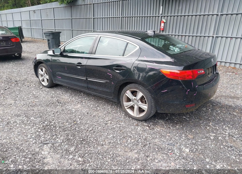 2013 ACURA ILX 2.0L VIN: 19VDE1F71DE000978