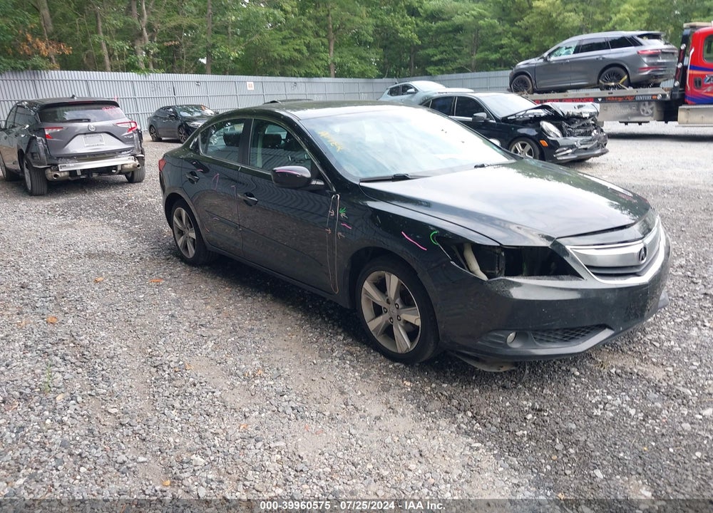 2013 ACURA ILX 2.0L VIN: 19VDE1F71DE000978