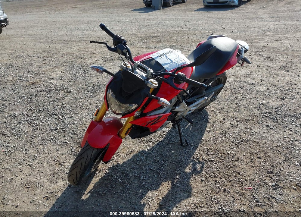 2019 BMW G310 R VIN: WB30G110XKR857428