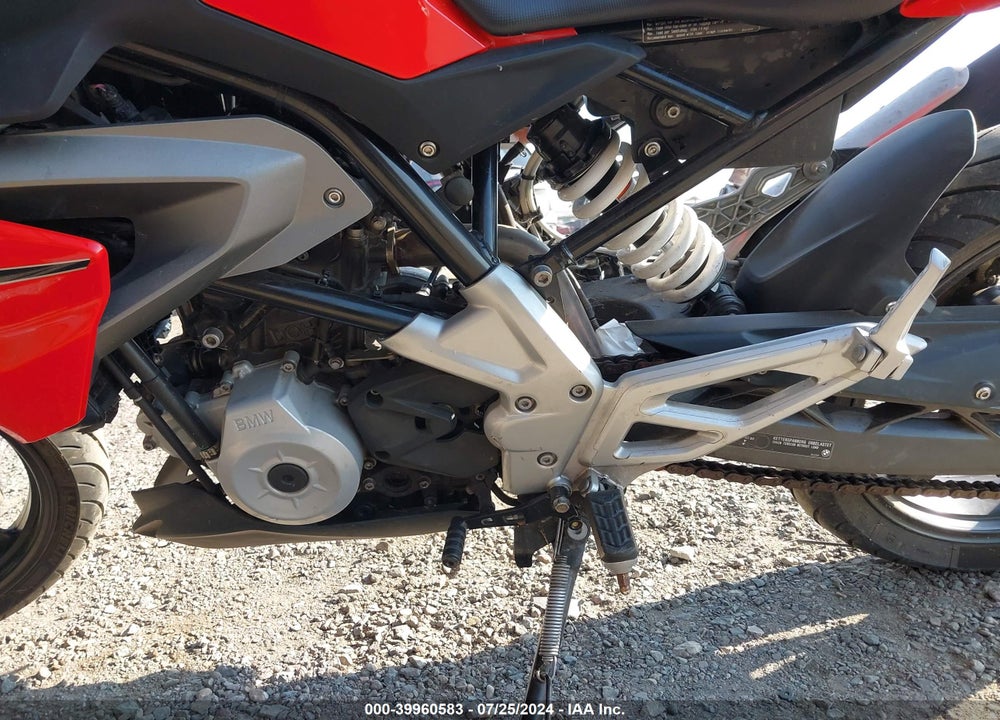 2019 BMW G310 R VIN: WB30G110XKR857428