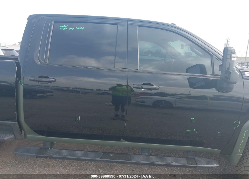 2020 GMC SIERRA 2500HD 4WD  STANDARD BED DENALI VIN: 1GT49REY8LF138509