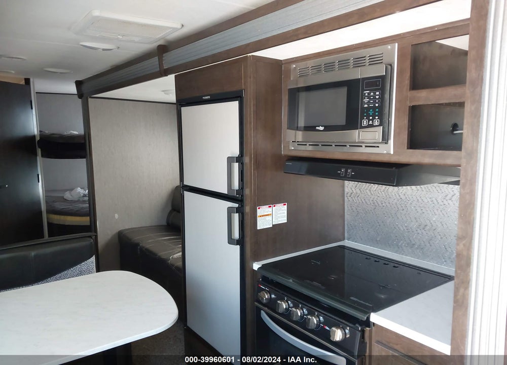 2021 HEARTLAND RV PROWLER VIN: 5SFPB332XME443110