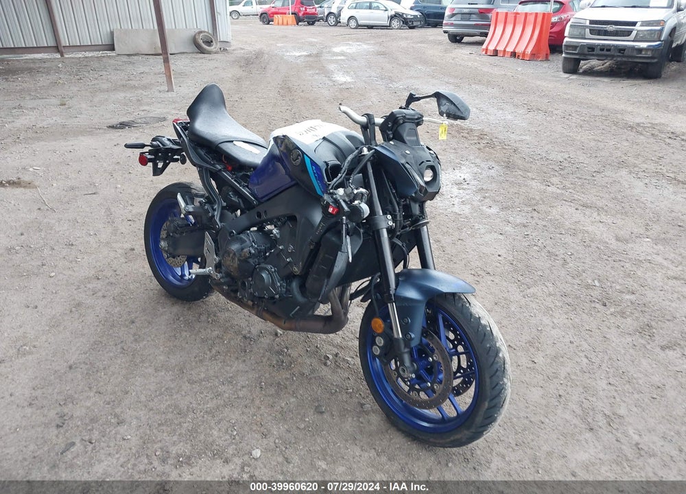 2023 YAMAHA MT09 VIN: JYARN71E1PA004568