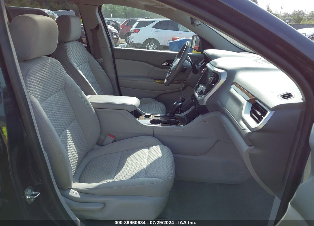 2017 GMC ACADIA VIN: 1GKKNLLS3HZ138653