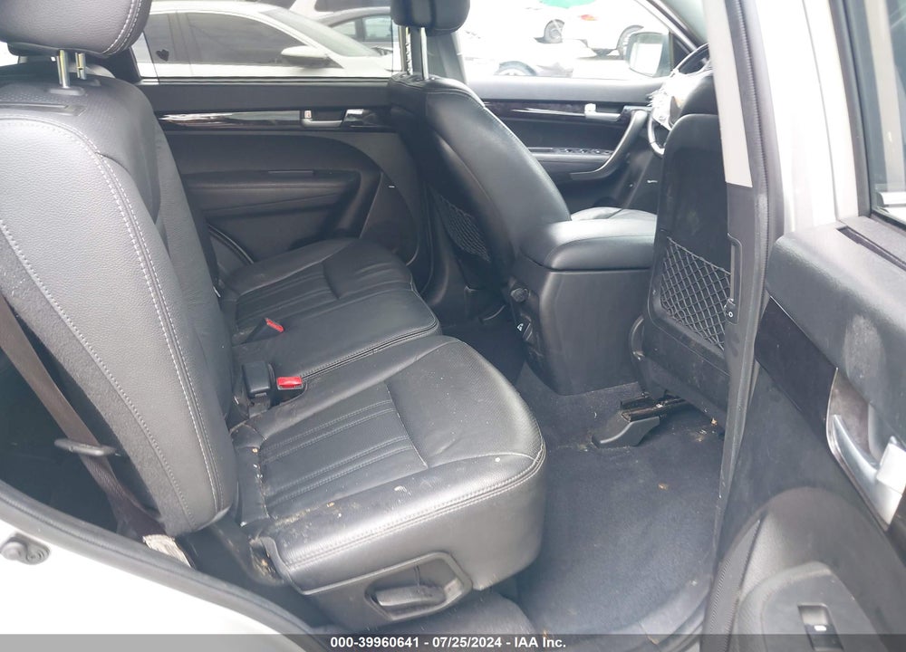 2014 KIA SORENTO SX VIN: 5XYKW4A79EG485783