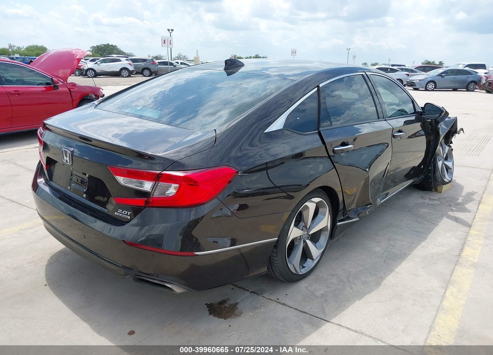 2018 HONDA ACCORD TOURING 2.0T VIN: 1HGCV2F96JA001523