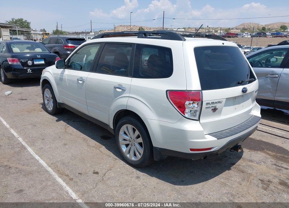 2012 SUBARU FORESTER 2.5X PREMIUM VIN: JF2SHBDC0CG402664