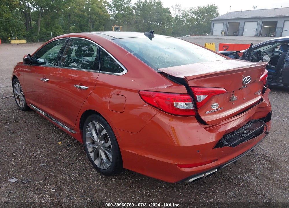 2015 HYUNDAI SONATA LIMITED 2.0T VIN: 5NPE34AB6FH154017
