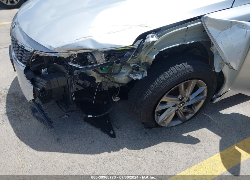 2020 KIA OPTIMA LX VIN: 5XXGT4L32LG431705