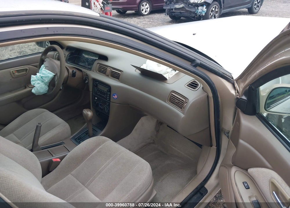 2001 TOYOTA CAMRY CE/LE/XLE VIN: 4T1BG22K91U807346