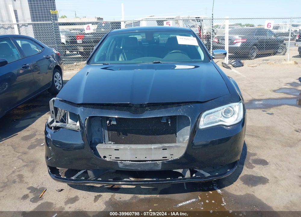 2016 CHRYSLER 300C VIN: 2C3CCAEG2GH111272