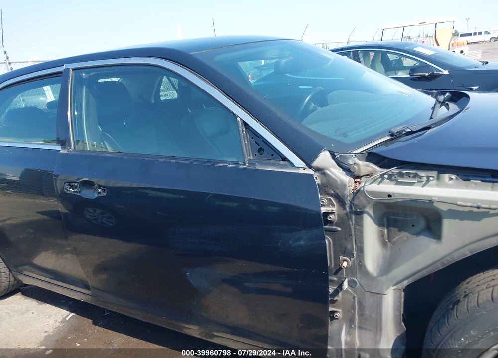 2016 CHRYSLER 300C VIN: 2C3CCAEG2GH111272