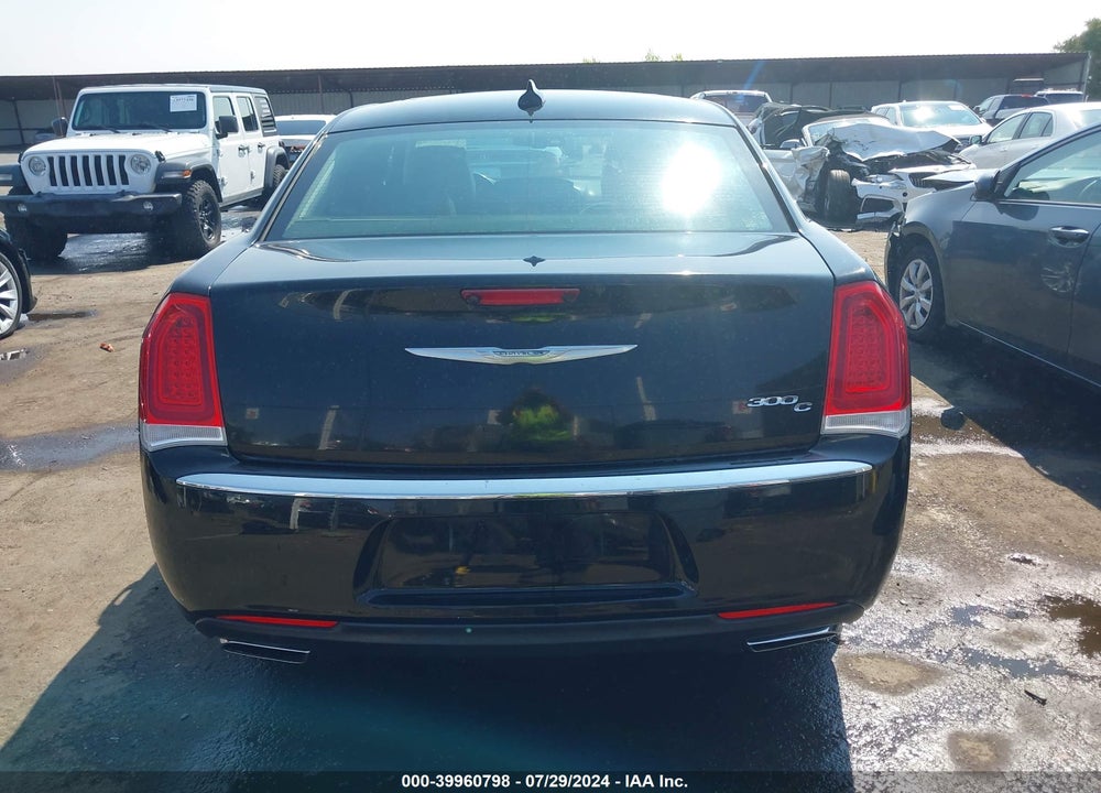 2016 CHRYSLER 300C VIN: 2C3CCAEG2GH111272