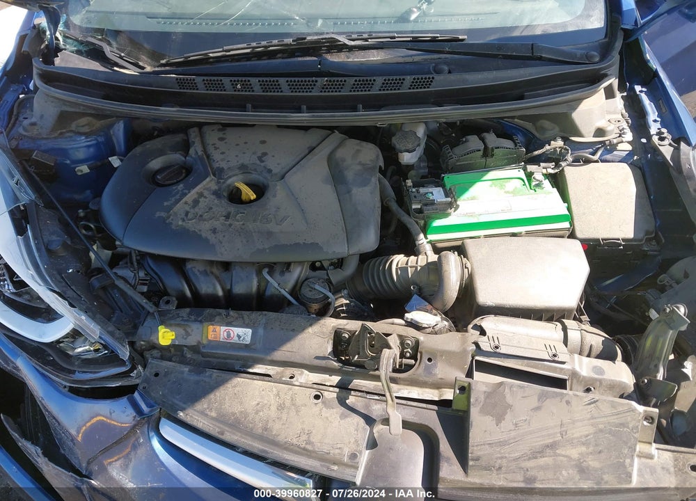 2016 HYUNDAI ELANTRA VIN: 5NPDH4AE6GH795936