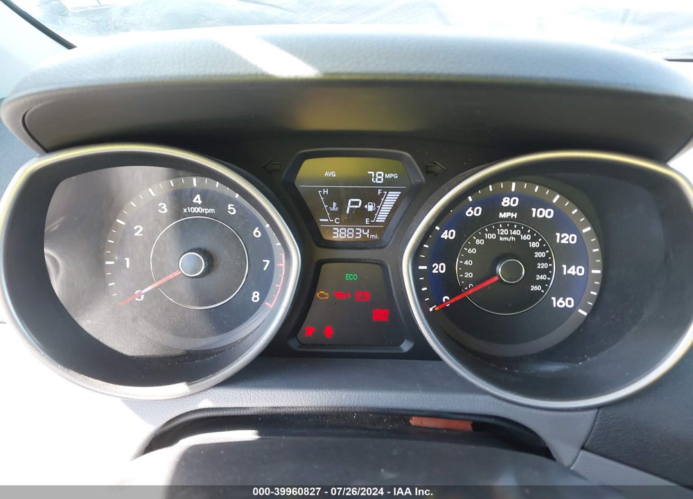 2016 HYUNDAI ELANTRA VIN: 5NPDH4AE6GH795936