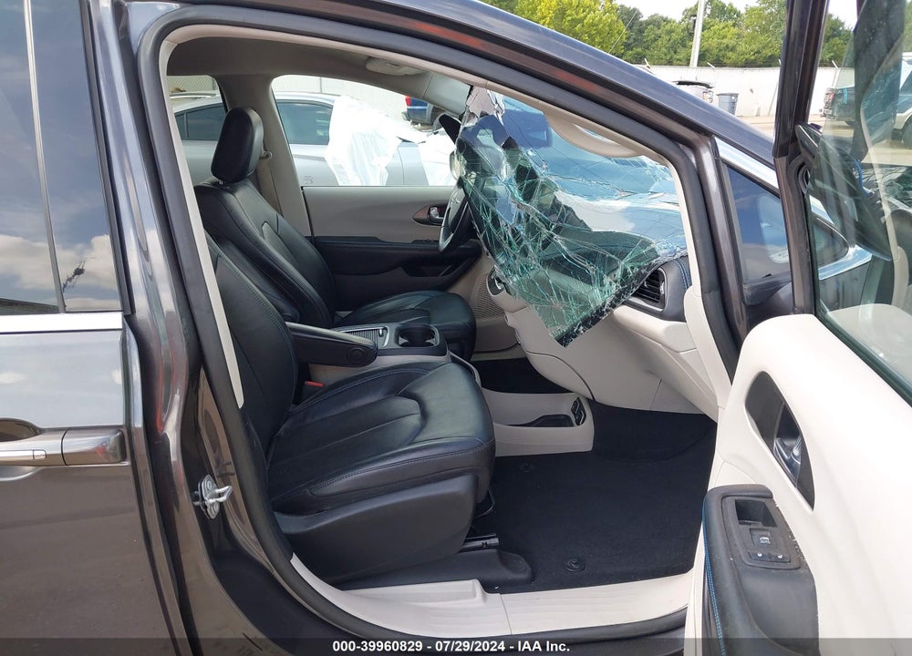 2021 CHRYSLER PACIFICA TOURING L VIN: 2C4RC1BG5MR512346