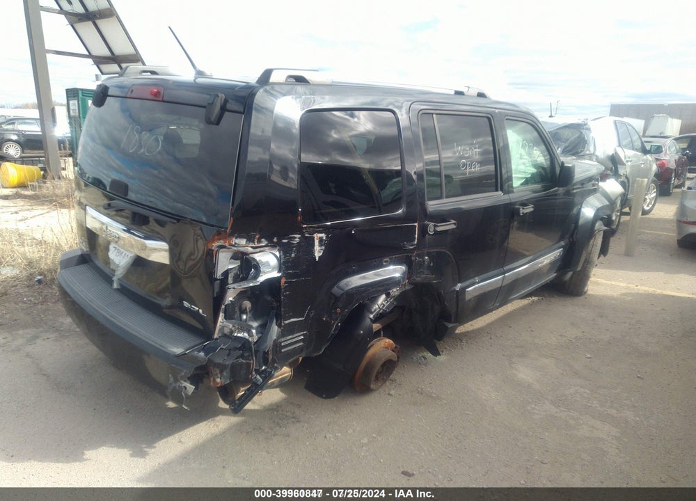 2008 JEEP LIBERTY VIN: 1J8GN58K18W147979