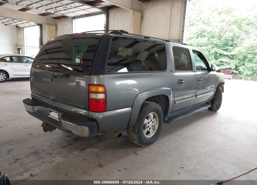 2000 CHEVROLET SUBURBAN 1500 LT VIN: 3GNFK16T6YG210984